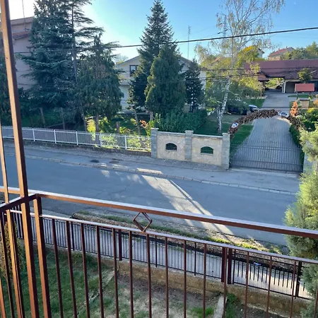 With Beautiful View Of Avala Mountain 3 For 6 Guests Max Srb, De, En * Belgrado